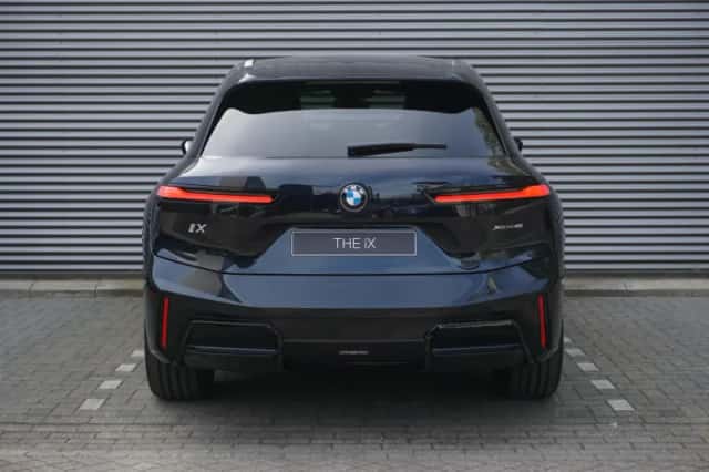 BMW iX (2026) thumbnail 5
