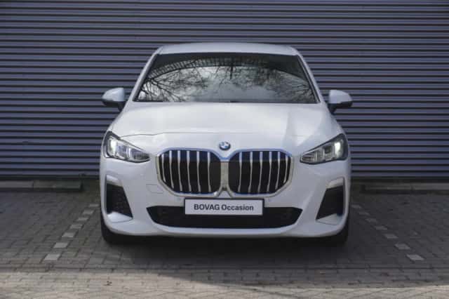 BMW 2-Serie (2024) thumbnail 3