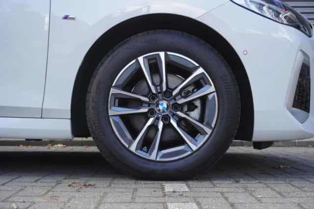 BMW 2-Serie (2024) thumbnail 6