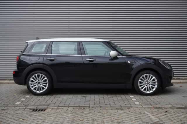 MINI Clubman (2022) thumbnail 4