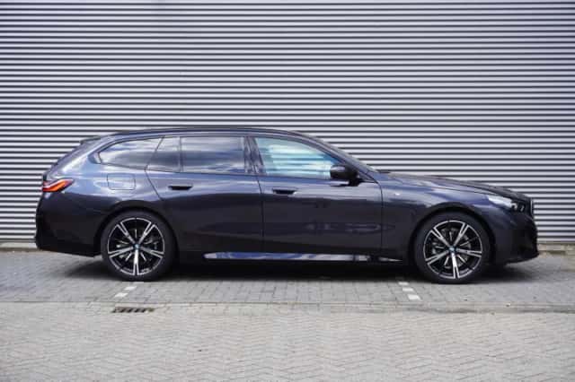 BMW 5-Serie (2025) thumbnail 4
