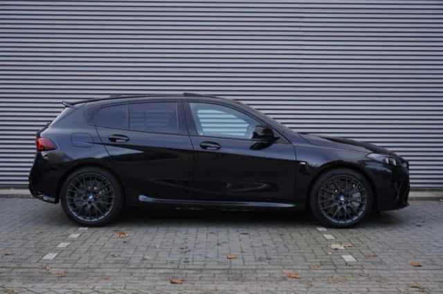 BMW 1-Serie (2025) thumbnail 3