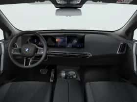 BMW iX (2026) thumbnail 3