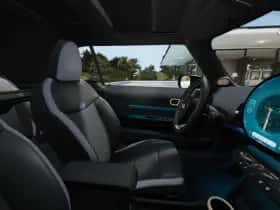 MINI Cabrio (2026) thumbnail 6