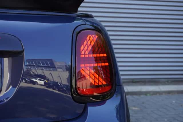 MINI Cabrio (2026) thumbnail 6