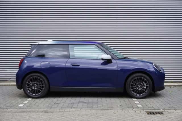 MINI Cooper (2026) thumbnail 4