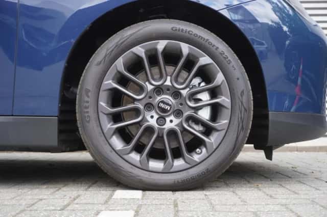 MINI Cooper (2026) thumbnail 6