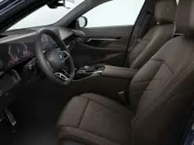 BMW i5 (2026) thumbnail 4