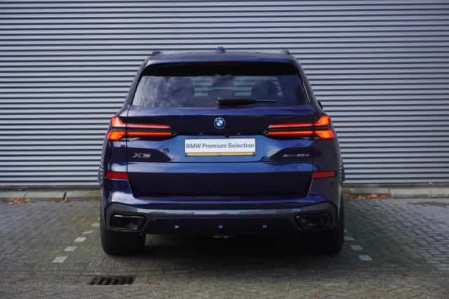 BMW X5 (2025) thumbnail 5