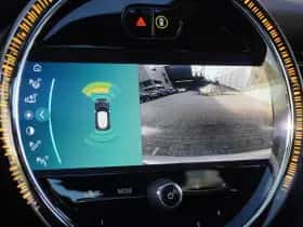 MINI Electric (2023) thumbnail 17