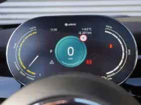 MINI Electric (2023) thumbnail 26