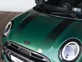 MINI Cooper (2025) thumbnail 16