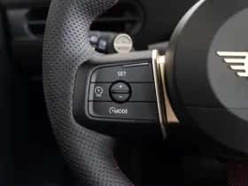 MINI Cooper (2025) thumbnail 23
