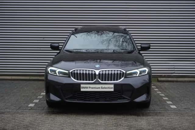 BMW 3-Serie (2025) thumbnail 3