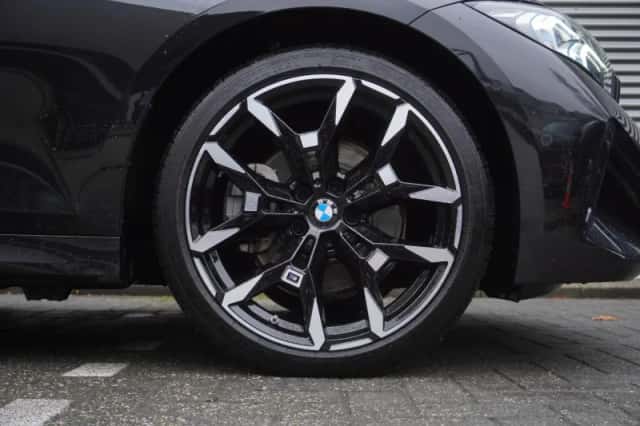 BMW 3-Serie (2025) thumbnail 6