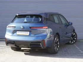 BMW iX (2025) thumbnail 2