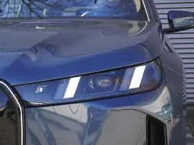 BMW iX (2025) thumbnail 18