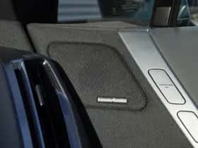BMW iX (2025) thumbnail 25
