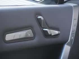 BMW iX (2025) thumbnail 27