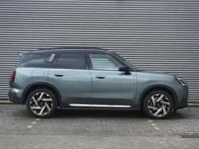 MINI Countryman (2026) thumbnail 2