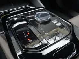 BMW 5-Serie (2024) thumbnail 12