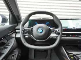 BMW 5-Serie (2024) thumbnail 7