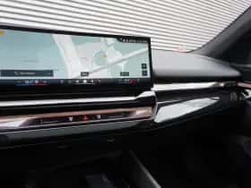 BMW i5 (2026) thumbnail 17