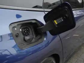 BMW i5 (2026) thumbnail 9