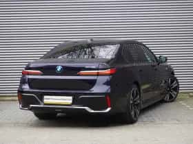 BMW i7 (2025) thumbnail 2
