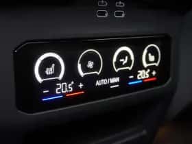 BMW i5 (2026) thumbnail 16
