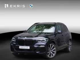 BMW X5 (2021)