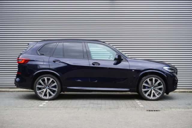 BMW X5 (2021) thumbnail 4