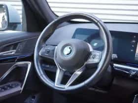 BMW iX1 (2024) thumbnail 19