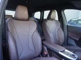 BMW iX1 (2024) thumbnail 8