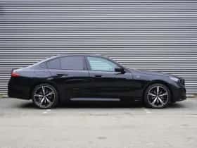 BMW 5-Serie (2024) thumbnail 2