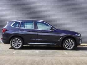 BMW X3 (2022) thumbnail 4