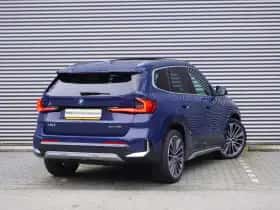 BMW iX1 (2026) thumbnail 2