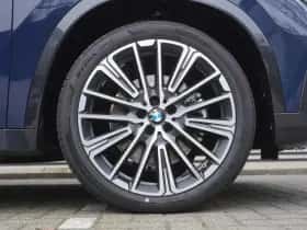 BMW iX1 (2026) thumbnail 6