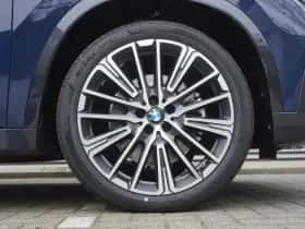 BMW iX1 (2026) thumbnail 6