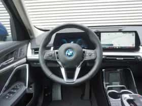 BMW iX1 (2026) thumbnail 7
