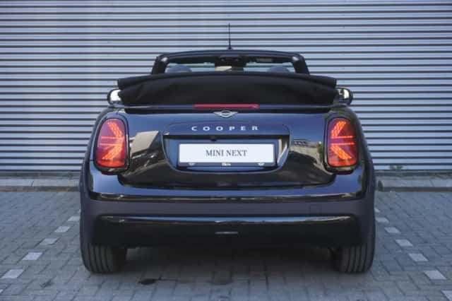 MINI Cabrio (2025) thumbnail 5