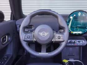 MINI Cabrio (2025) thumbnail 7