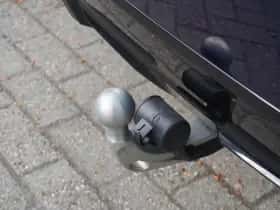 BMW i4 (2026) thumbnail 24