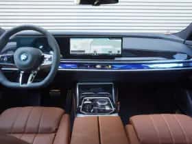 BMW 7-Serie (2026) thumbnail 9