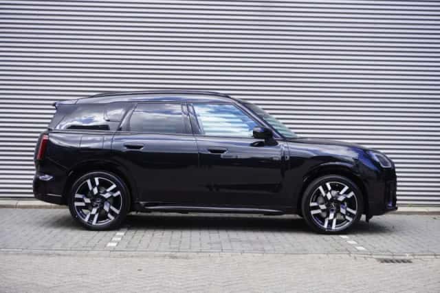 MINI Countryman (2026) thumbnail 4