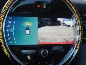 MINI Electric (2023) thumbnail 16