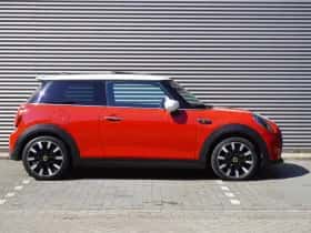 MINI Electric (2023) thumbnail 4