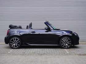 MINI Cabrio (2025) thumbnail 4