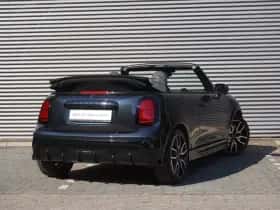 MINI Cabrio (2026) thumbnail 4