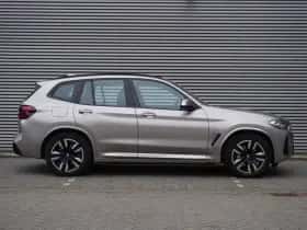 BMW iX3 (2022) thumbnail 4